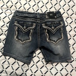 Miss Me Signature Capri Jean Shorts